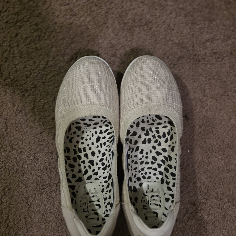 Elegant Beige Women's Slip-On Shoes